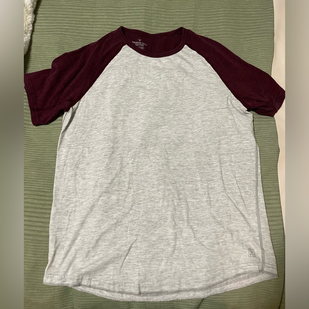 American Eagle Raglan